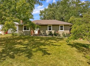 2004 SE 2nd Ter, Lees Summit, MO 64063