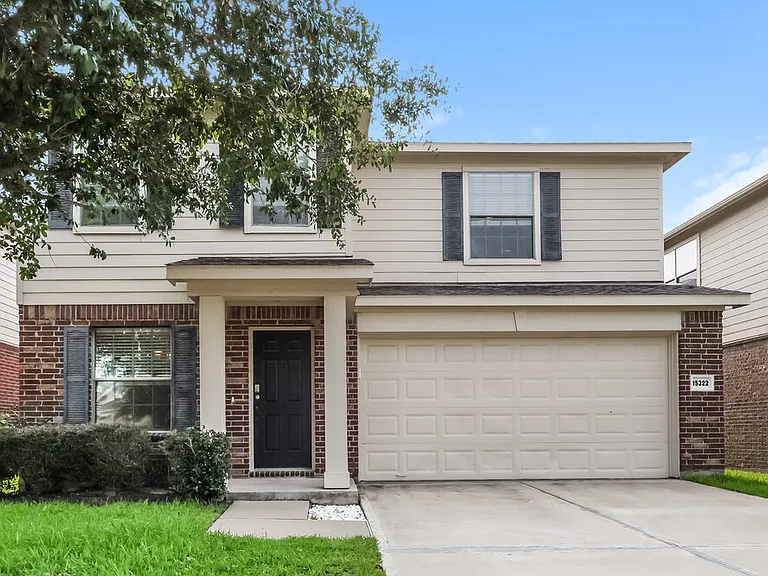 15322 Key Crest Ln — Photo 1