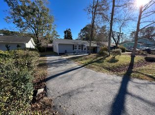 208 Fox Ln, Murrells Inlet, SC 29576