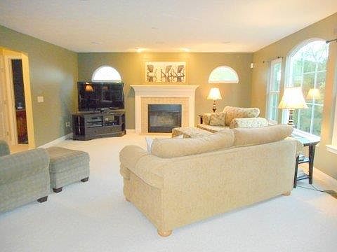 5th image of 2735 Chateau Ct