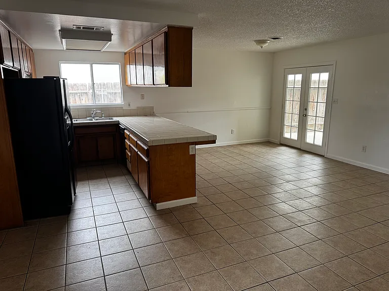 6012 Country View Ln — Photo 3