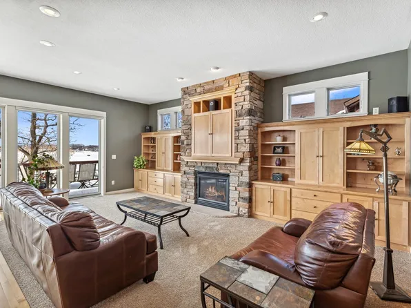 16330 Park Ave SE, Prior Lake, MN 55372