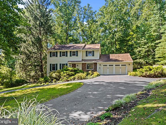 2nd image of 232 Hansell Rd