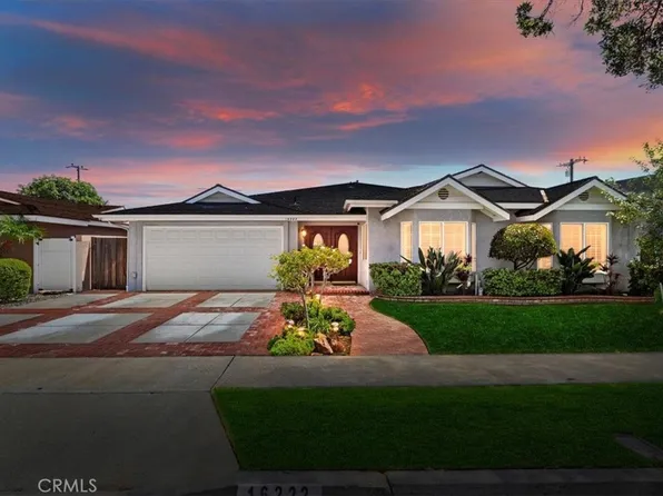 16222 Chipper Ln, Huntington Beach, CA 92649