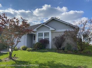 108 Mansfield Dr, Brick, NJ 08724