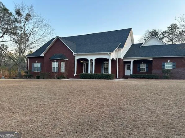 1400 Lakewood Dr, Vidalia, GA 30474