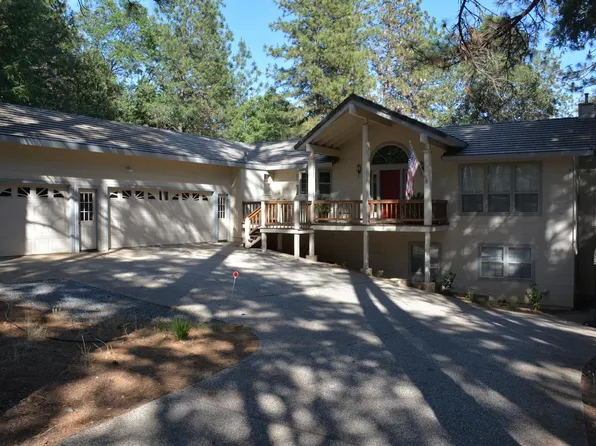 15805 Carrie Dr, Grass Valley, CA 95949