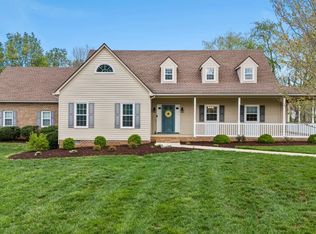 813 Lake Vista Dr, Forest, VA 24551