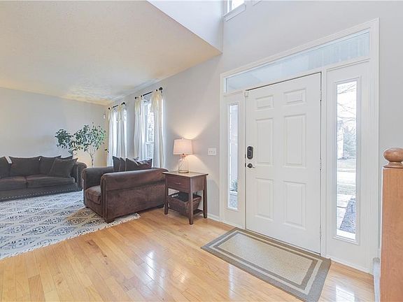 2nd image of 6948 Caribou Dr
