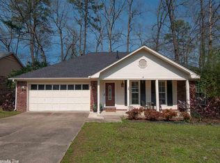 28 High Timber Dr, Maumelle, AR 72113