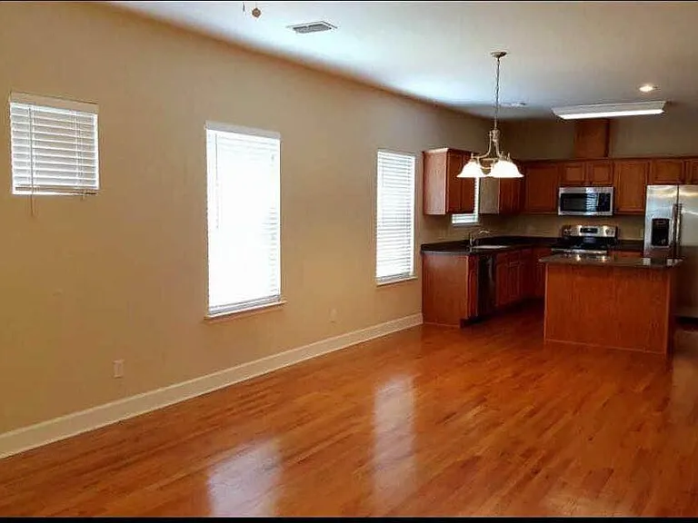 2213 Delta Ln — Photo 20