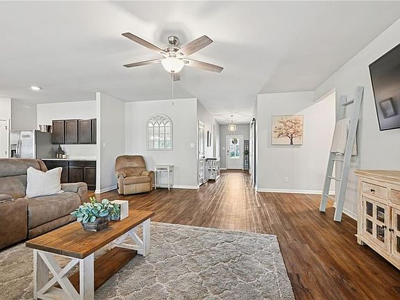 5th image of 19291 Providence Ridge Blvd