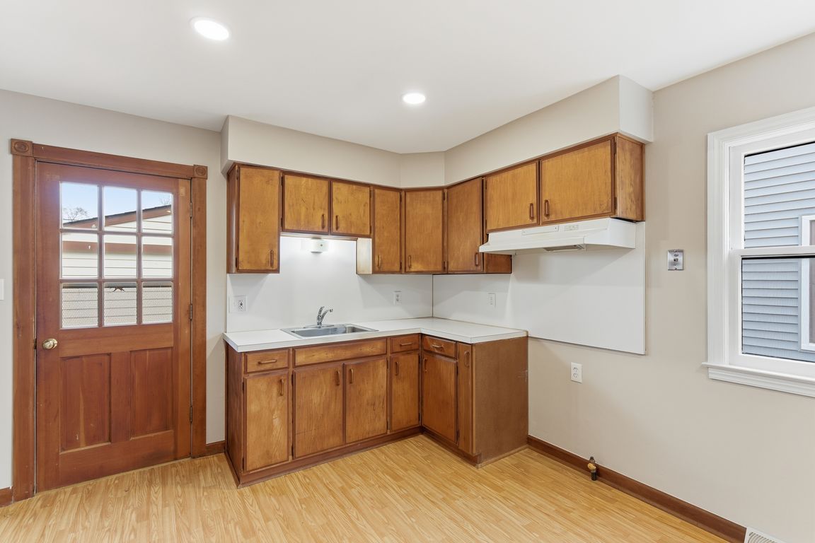 next background image