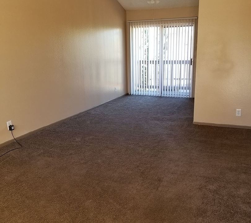 1st image of 2755 El Caprice Dr APT 10