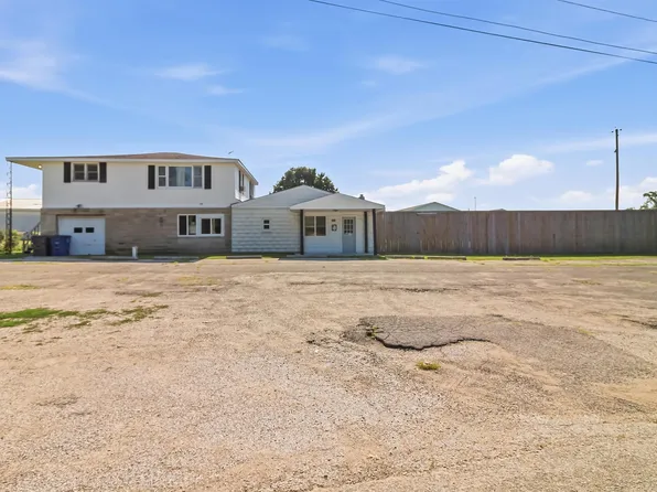 1611 E Loew Rd, Marion, IN 46952