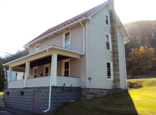 451 S Water St, Mill Hall, PA 17751