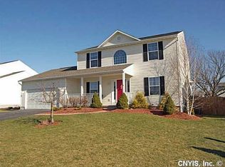 8410 Sutcliffe Dr, Liverpool, NY 13090