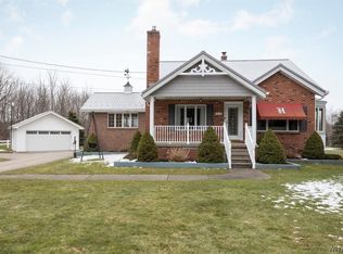 313 Ransom Rd, Lancaster, NY 14086