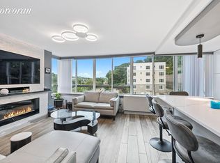 755 Narrows Rd N APT 403, Staten Island, NY