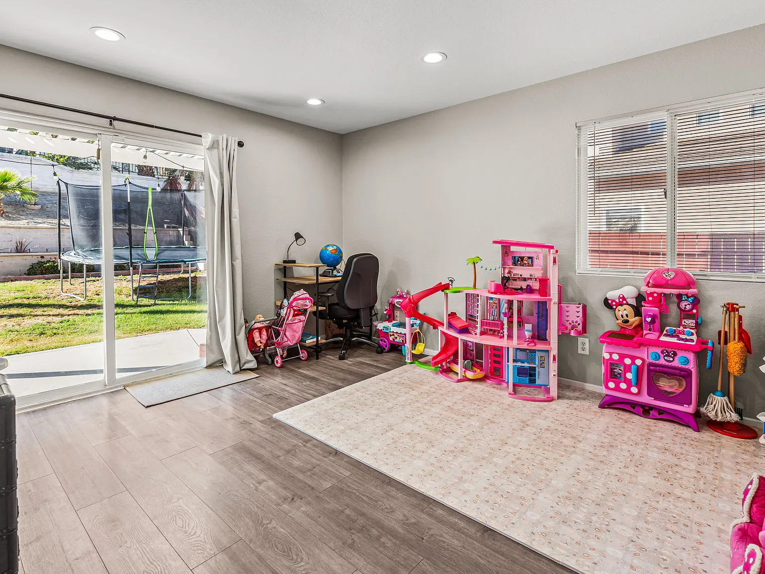 44570 Johnston Drive - 1 — Photo 4