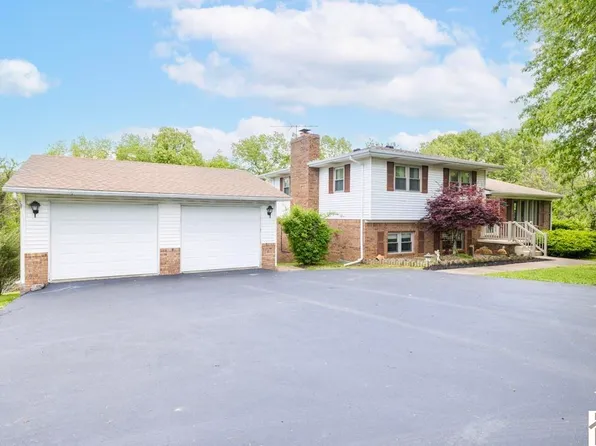 125 Whipporwill Dr, Marion, KY 42064