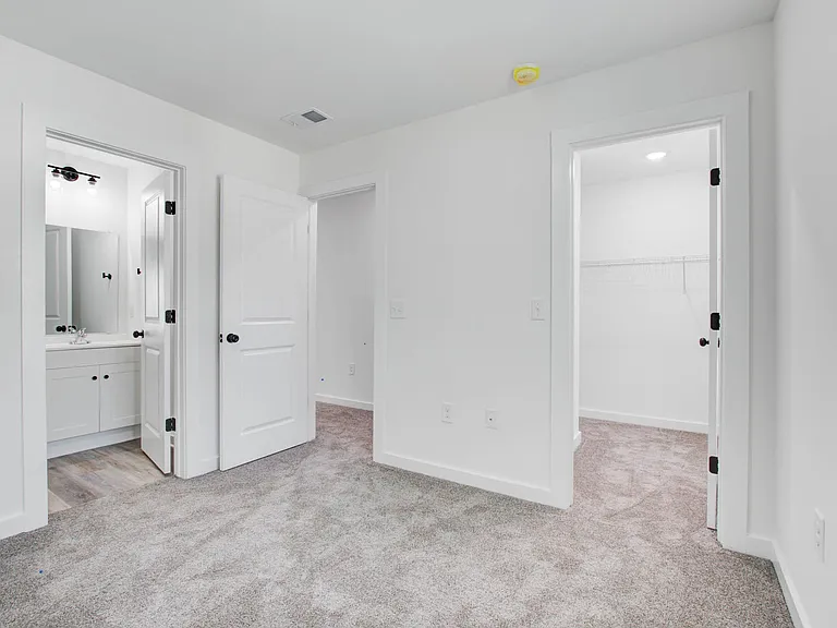 8589 Lake Marion Dr #1200 — Photo 23