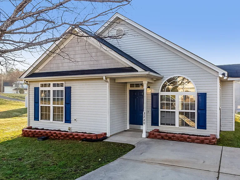 3220 Elliot Jacob Ave — Photo 4