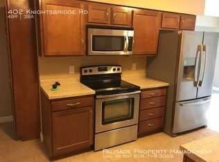 402 Knightsbridge Rd, Waunakee, WI 53597