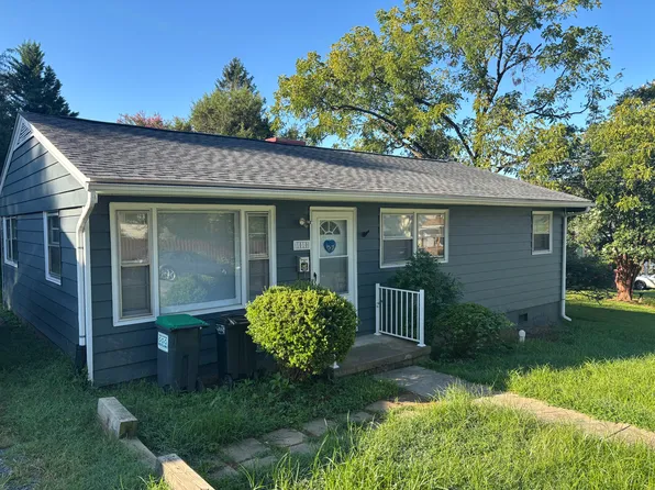 1010 King St, Charlottesville, VA 22903