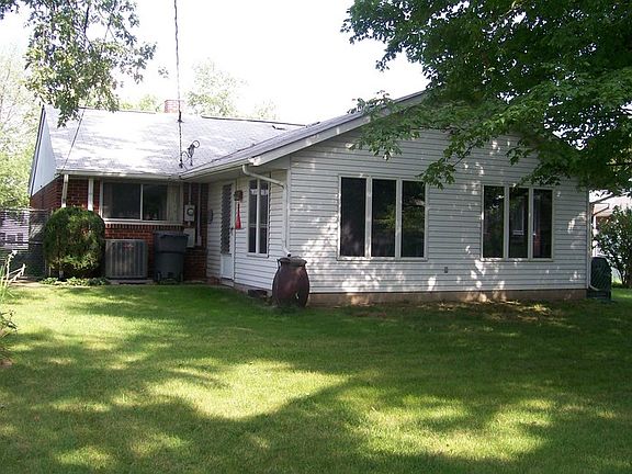 5th image of 3144 N Norfolk St