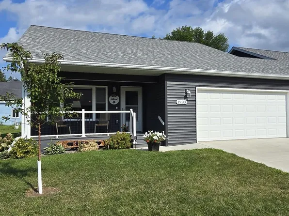 1903 Bud Rd, Windom, MN 56101