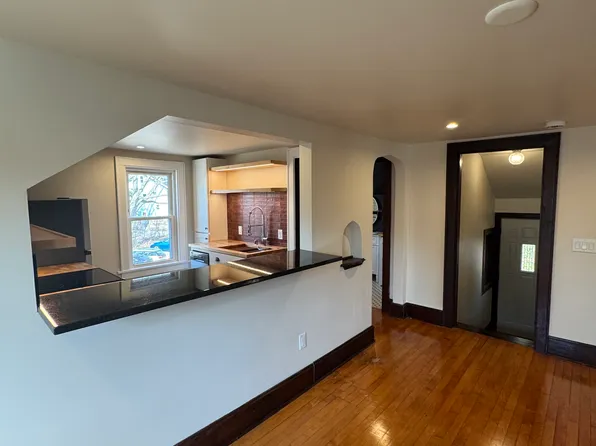 2027 Rusk St #2, Madison, WI 53704