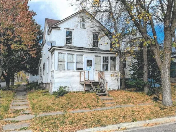 601 Hayes St, Eveleth, MN 55734