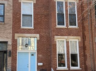 916 S Bishop St, Chicago, IL 60607