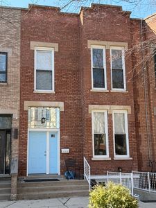 916 S Bishop St, Chicago, IL, 60607