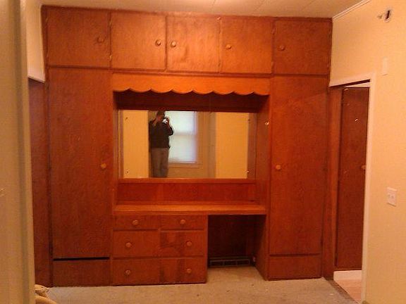 3rd image of 2130 Bourdon St APT 1