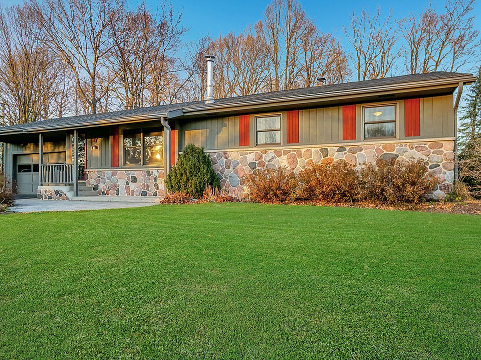 1st image of 814 Park Manor Ct