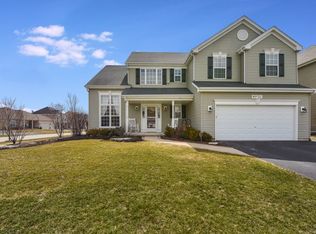 40W211 Eastwood Ct, Geneva, IL 60134