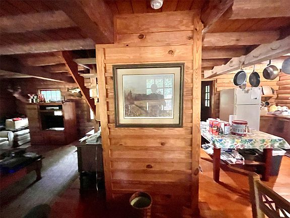5th image of 2983 Mallorysville Rd