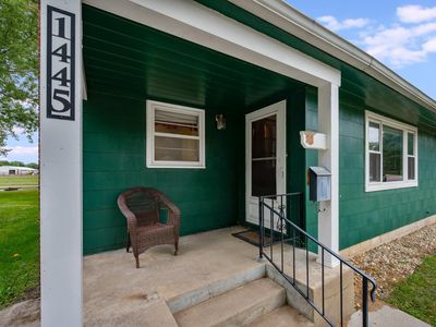 1445 11th Ave, Windom, MN, 56101