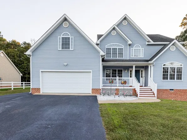 19267 Brevard Dr, South Chesterfield, VA 23834