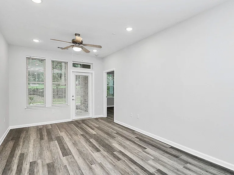520 Tom Hunter Rd — Photo 55