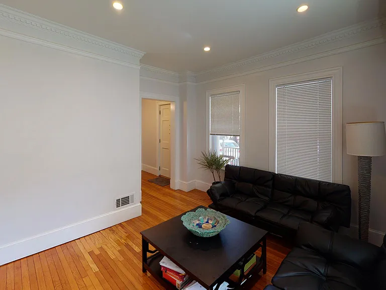 10 Ashton Pl — Photo 7