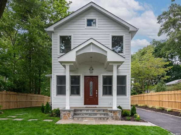 27 Underhill Avenue, Locust Valley, NY 11560