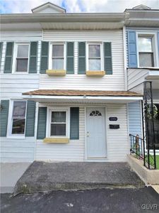 1306 Market St, Ashland, PA, 17921