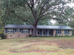 5215 Pounds Dr S, Stone Mountain, GA 30087