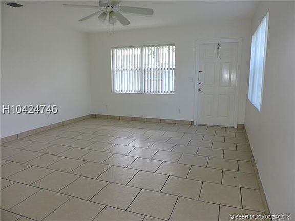 5th image of 224 NE 1st St #1