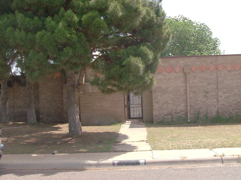 1st image of 2104 Rosita Dr