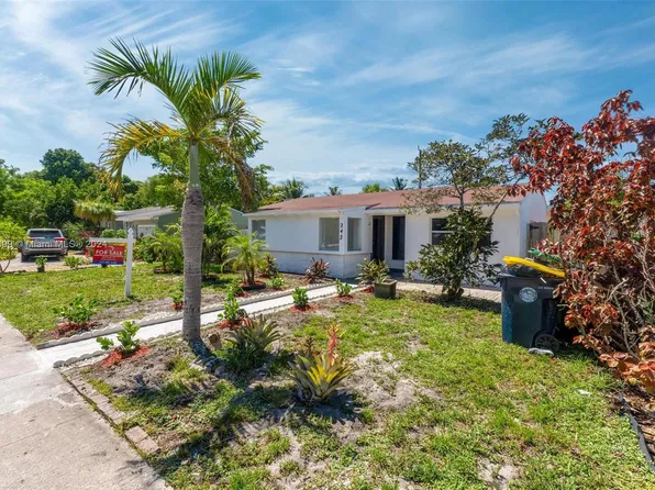 243 SW 15th St, Dania Beach, FL 33004