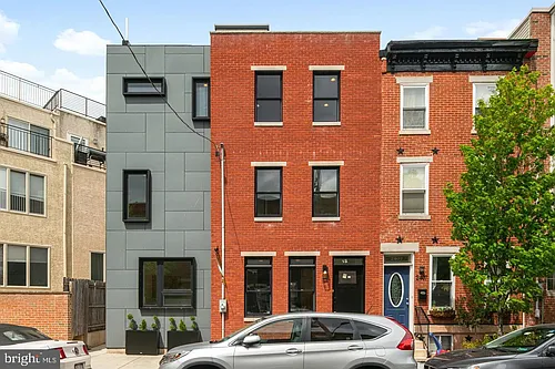 2409 Catharine St Photo 1